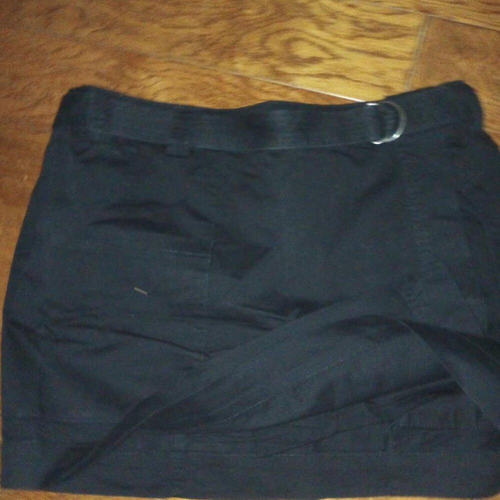 Briggs Women's Plus Size XXL Black Belted Twill in Shorts Skort NWT - Picture 2 of 4